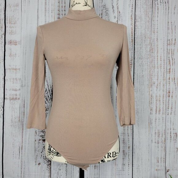 Publik Women's Caramel Brown Turtleneck 3/4 Sleeve Basic Bodysuit Blouse - Picture 2 of 4